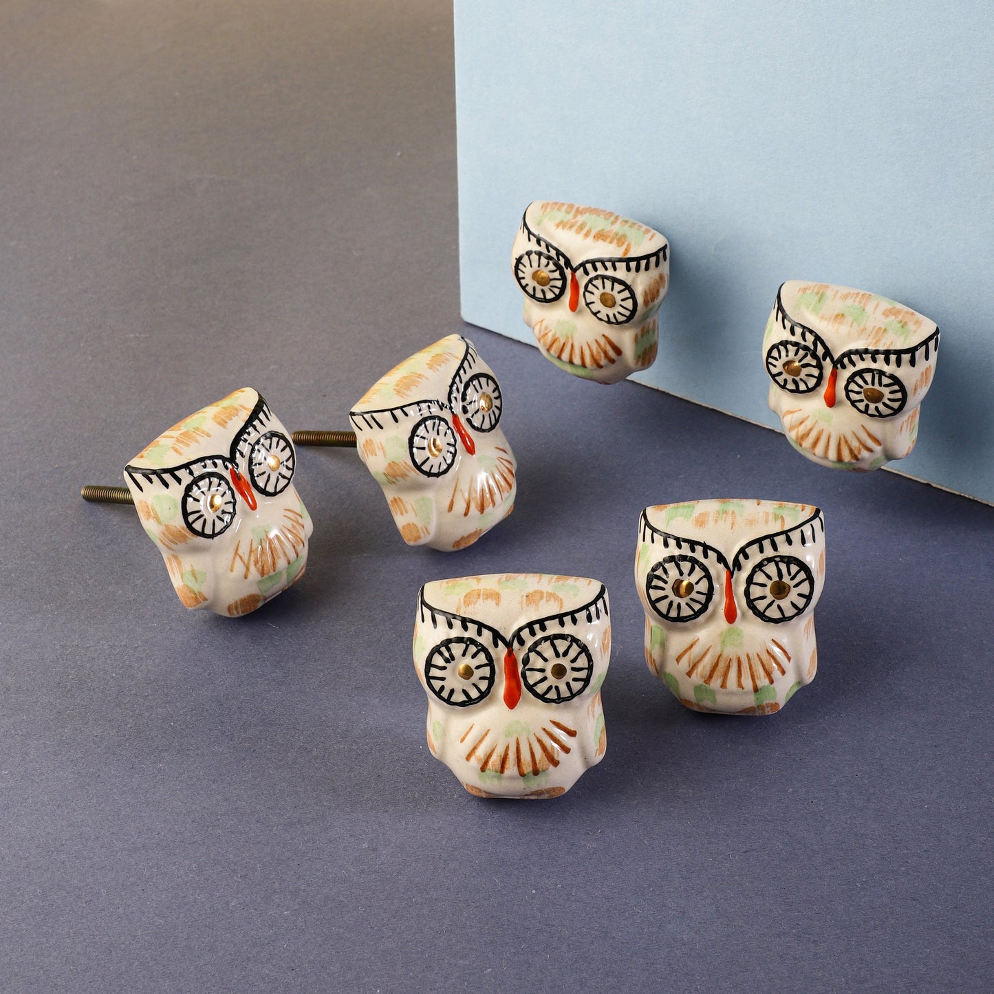 Hand Finished Owl Style Ceramic Pull Knobs (C11)